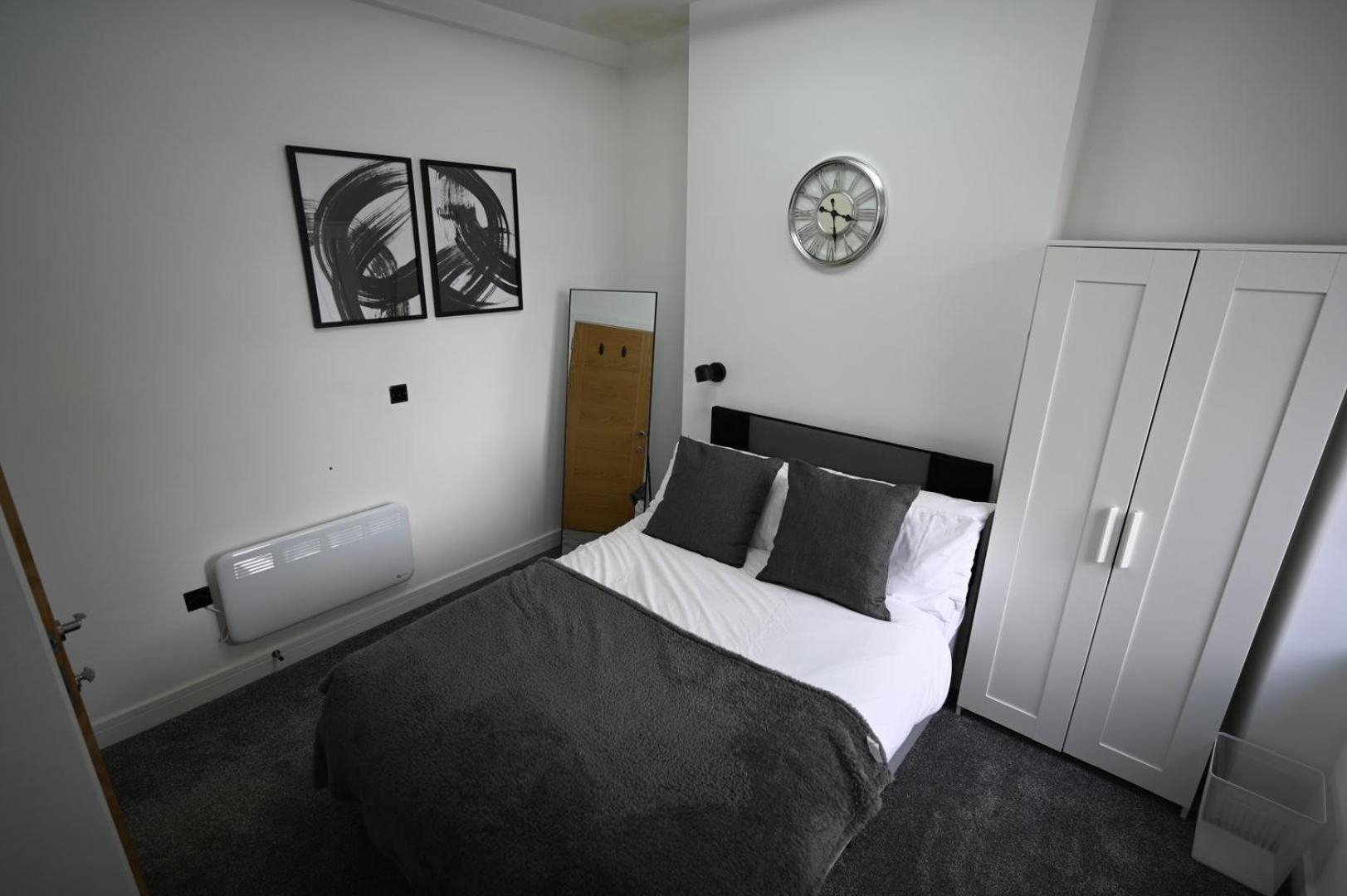 Luxury Two Bed Apartment - Cardiff City Centre Bagian luar foto