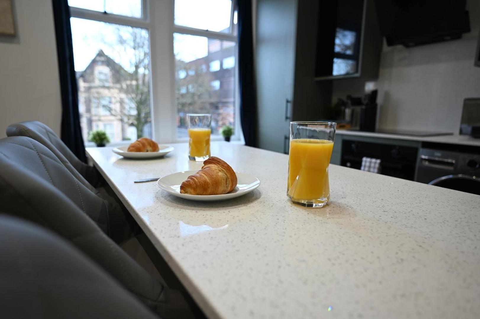 Luxury Two Bed Apartment - Cardiff City Centre Bagian luar foto